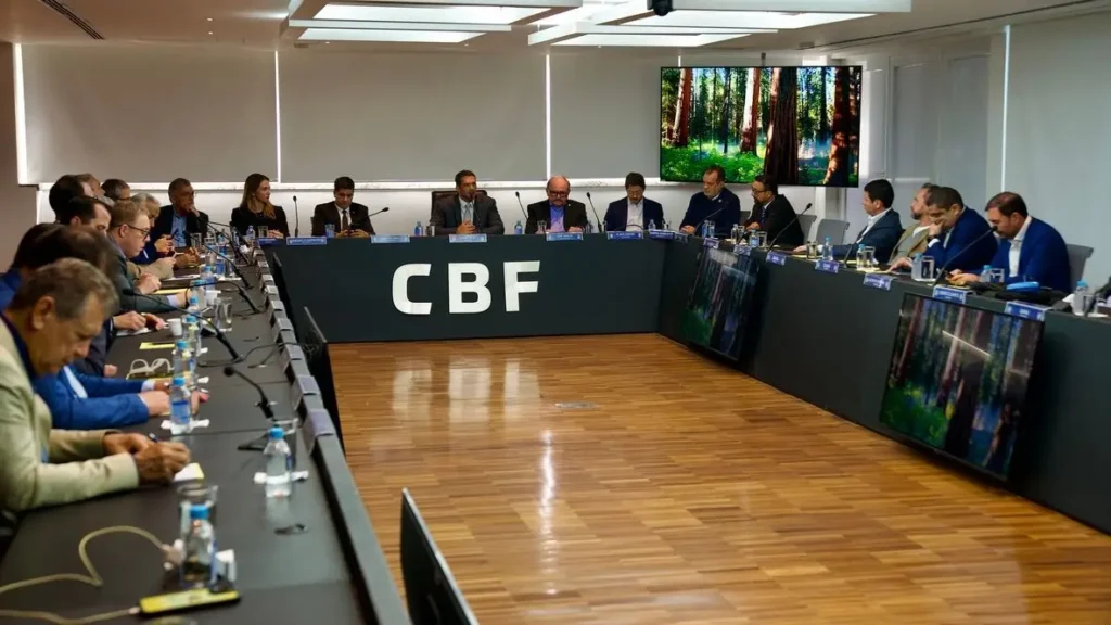 CBF apresenta balanço do primeiro ano de gestão e detalha planejamento das Seleções para os ciclos de 2027 e 2030