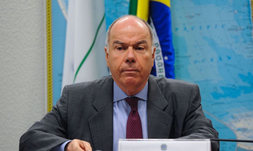 Em ofício, Itamaraty admite risco de ação militar dos EUA no Brasil