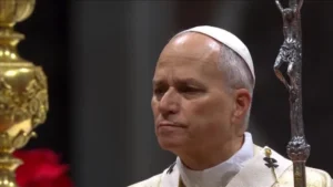Papa envia mensagem aos EUA ao visitar marco de imigrantes no 4 de julho