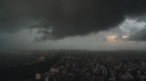 Tempestades com ventos de até 90 km/h colocam RS em atenção