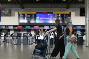 Governo aumenta tarifas de embarque em 14 aeroportos brasileiros