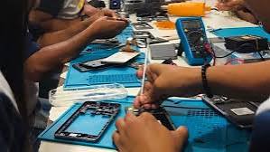 Cursos gratuitos de tecnologia disponíveis no Centro de Recondicionamento de Computadores do Pará