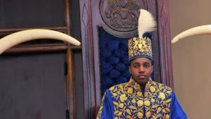 Morre o monarca reinante mais jovem do mundo, aos 34 anos