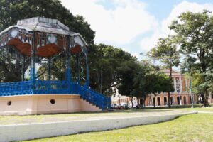 Revitalização da praça da República chega a 70% de conclusão