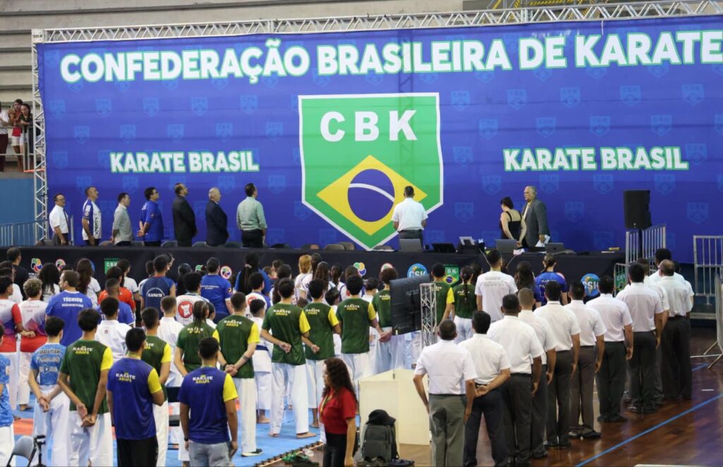 16 MEDALHAS E 25 ANOS: ATAM coloca Benevides no mapa do Karate nacional
