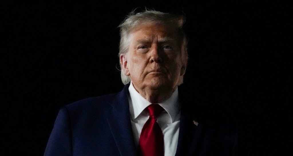 Trump retoma tentativa de demitir Lisa Cook, do Fed