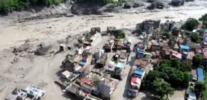 Nepal recusa ajuda estrangeira para resgates após enchentes repentinas