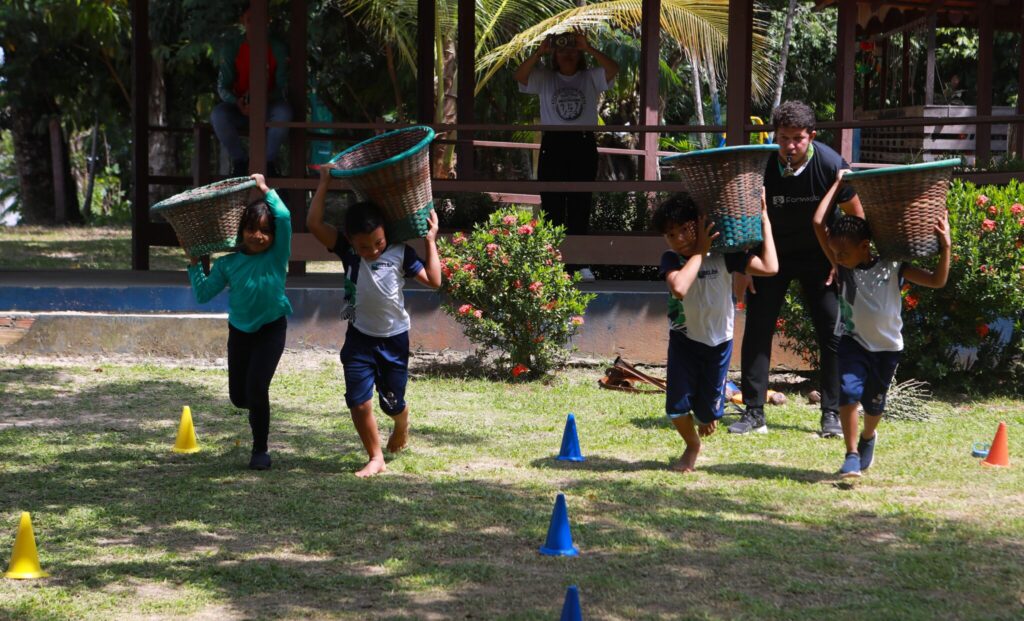Jogos escolares na ilha do Combu valorizam a cultura ribeirinha