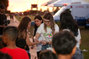 Dia de Cooperar arrecada brinquedos para crianças em Ananindeua