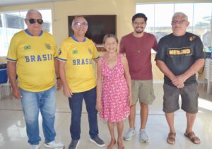 Café da manhã reúne grupo de hidroginástica em reconhecimento à gestão do Cassazum