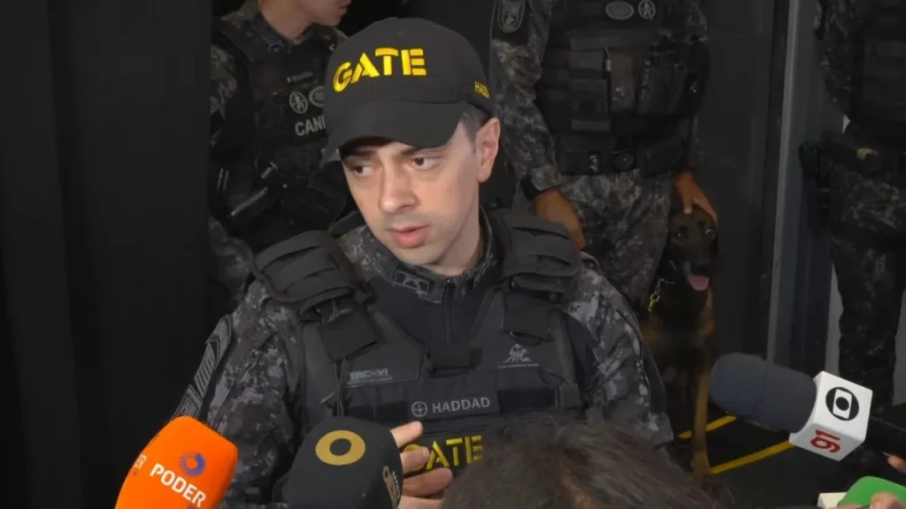 Componente em carro enganou cães, diz comandante sobre suspeita de bomba