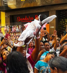 Círio das Crianças enche as ruas de Belém de cor, alegria e fé neste domingo