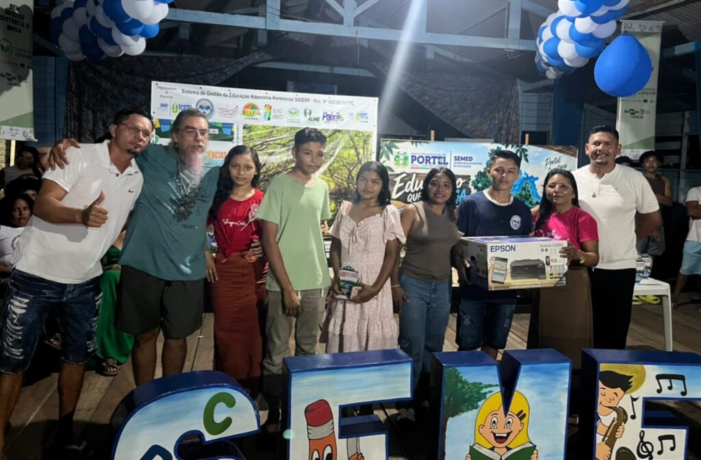 Ciência que nasce das águas do Marajó: alunos de comunidade ribeirinha de Portel conquistam 3º lugar