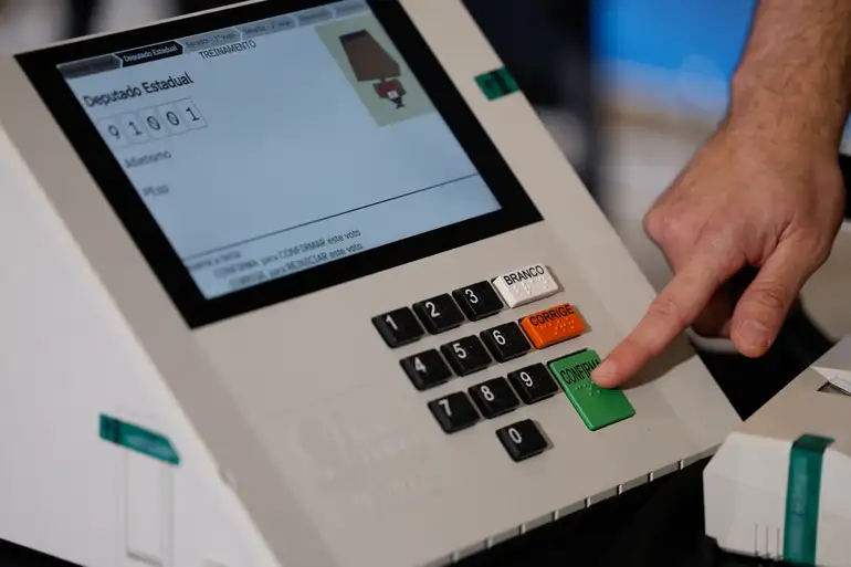 Eleições 2026: veja a ordem de votação na urna eletrônica